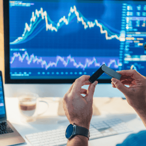 How Can Crypto Users Protect Themselves from Compromised Hardware Wallets?
