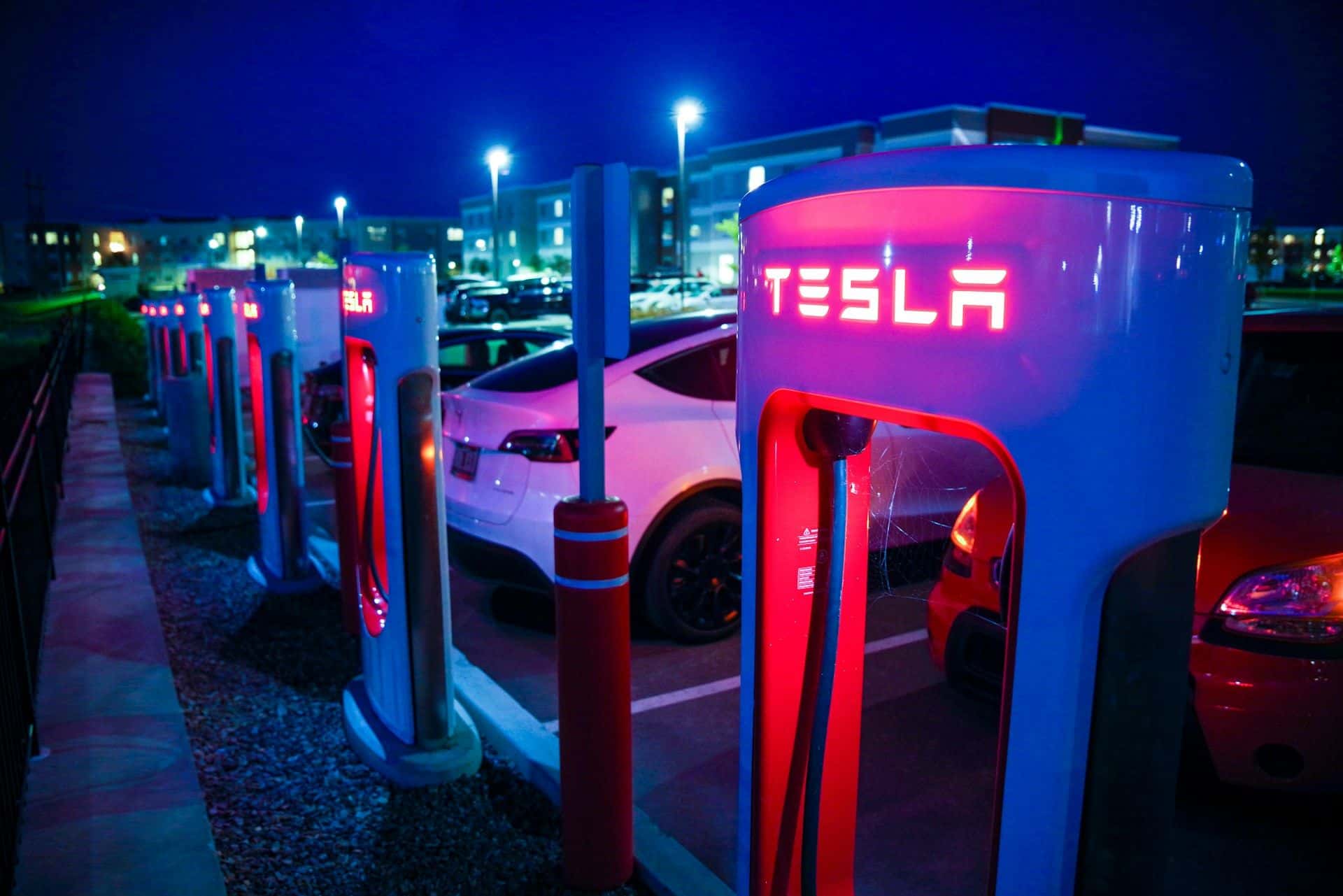 Tesla’s Robotaxi Launch Stirs Excitement and Concern in Austin