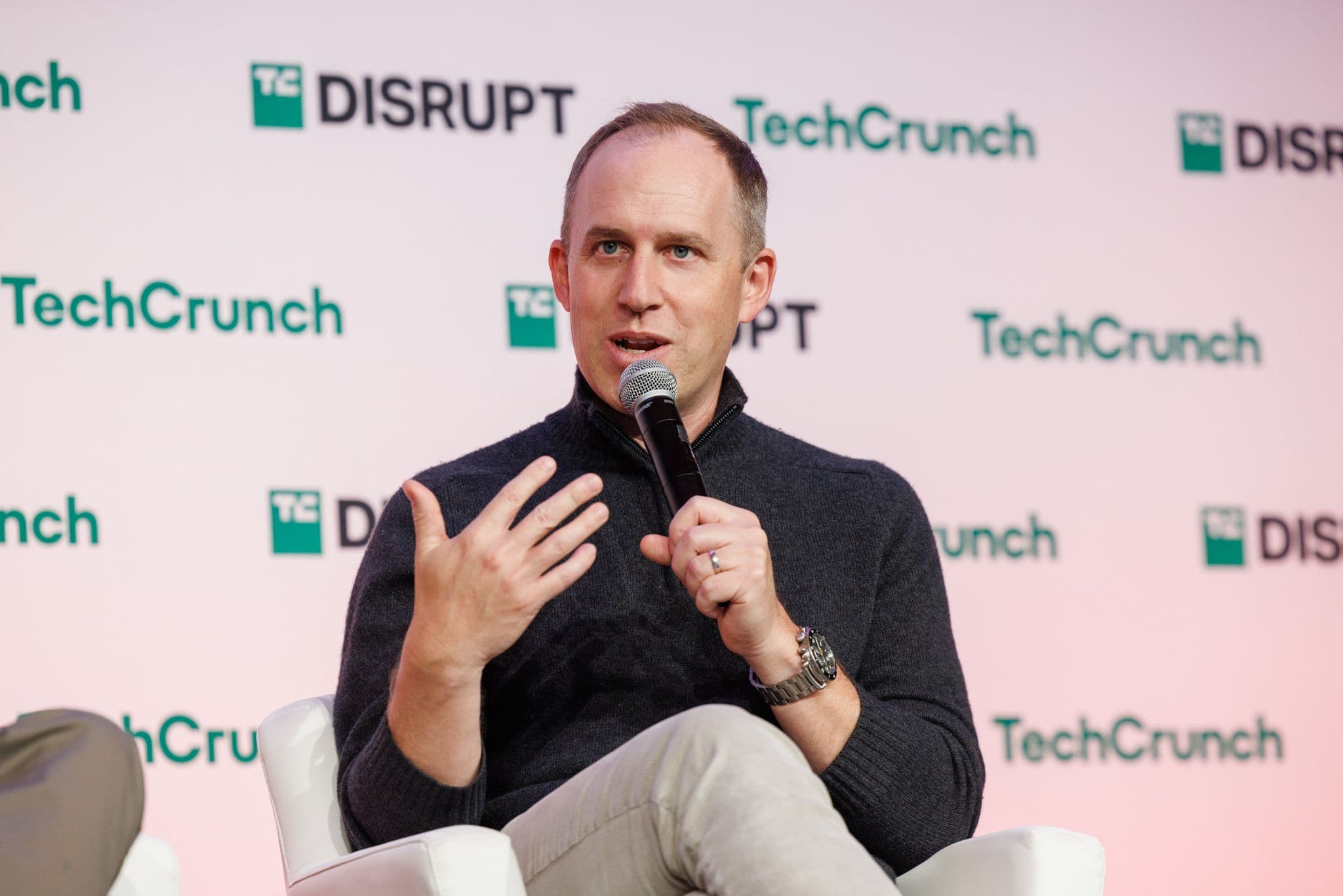 Sierra’s $350M raise signals AI’s impact on customer service