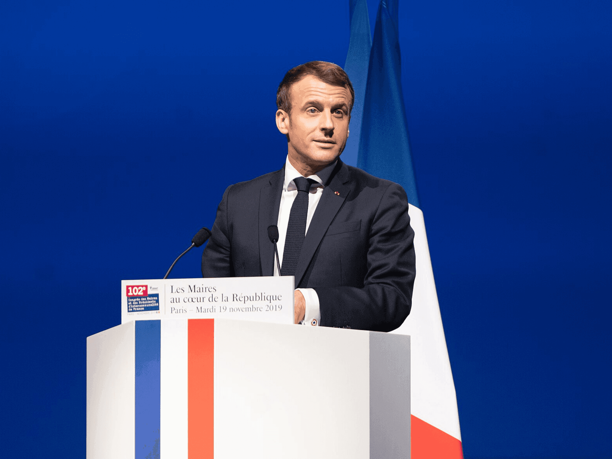 President Macron Faces Challenge to Appoint Fifth PM Amid Budget Crisis