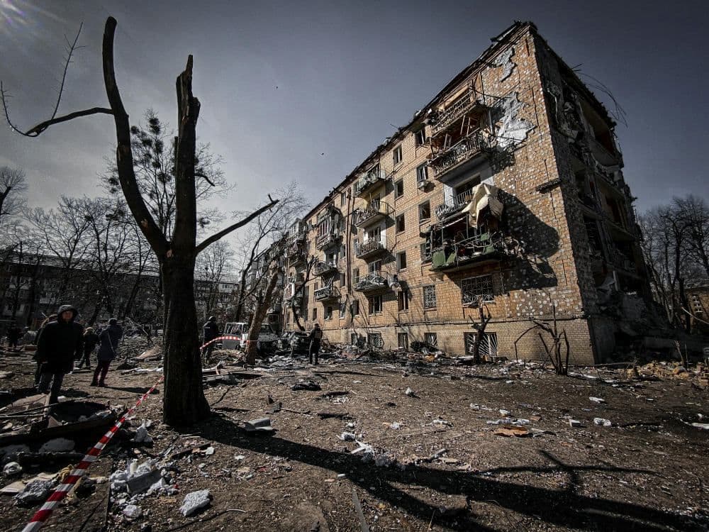Russia Strikes Kyiv with Missiles and Drones Hours After Historic Prisoner Swap Begins