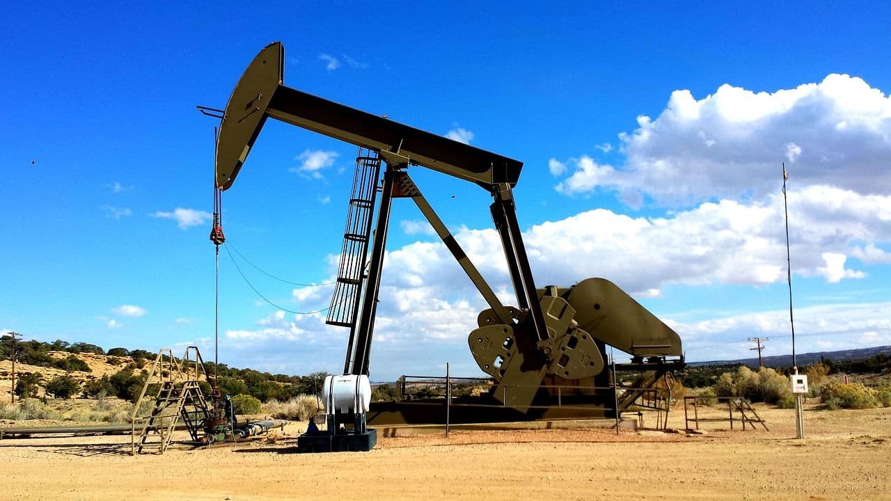Has Geopolitical Risk Failed to Rescue Brent and WTI in July’s Oil Slump?