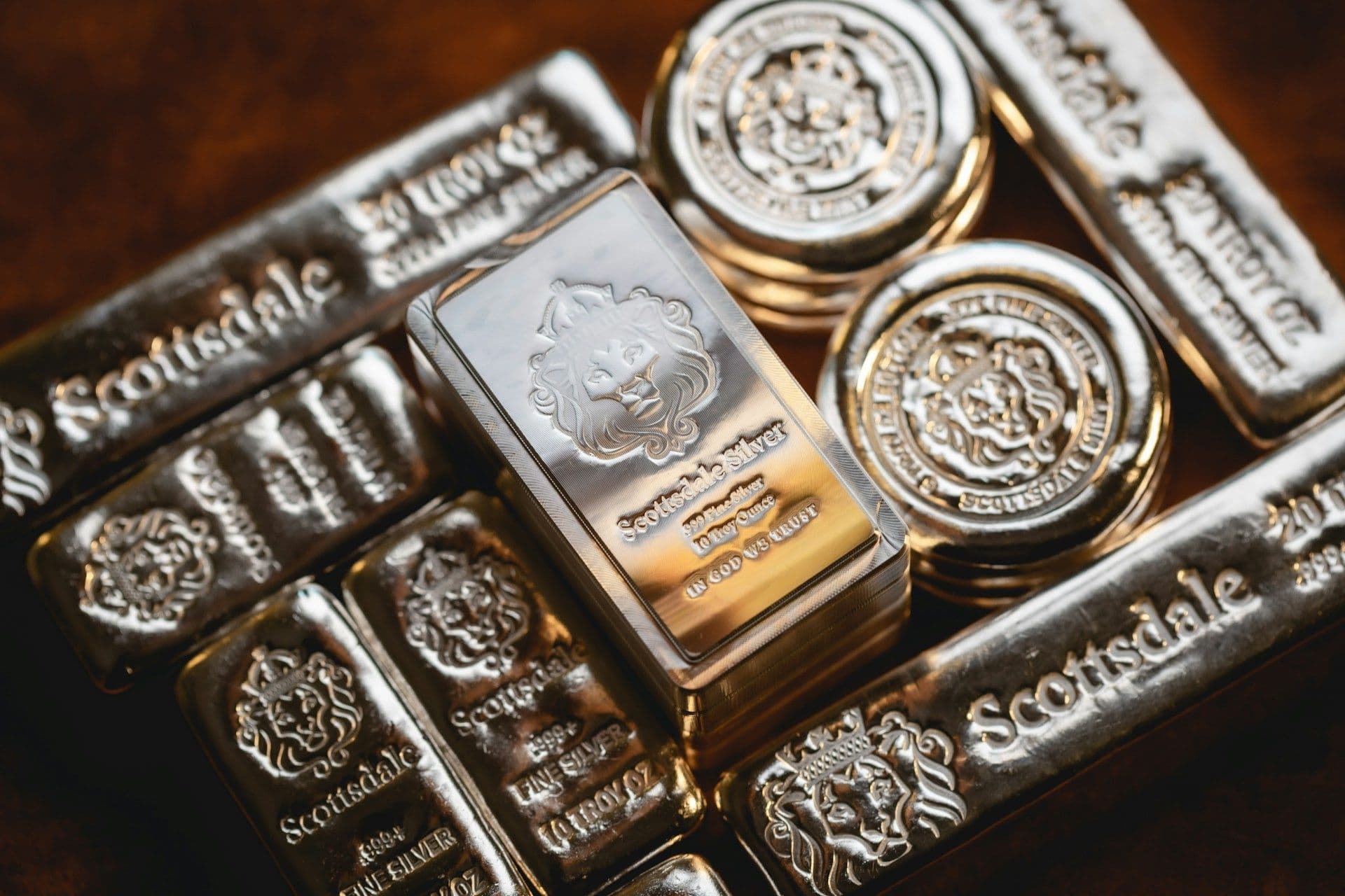 Silver Prices Slide Toward $33.00 as Risk-On Sentiment and USD Strength Weigh In