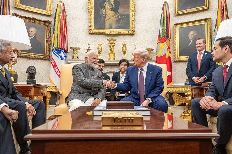 President Donald Trump hosts a bilateral meeting with Prime Minister Narendra Modi of India. Image Credit :  Molly Riley / Wikimedia